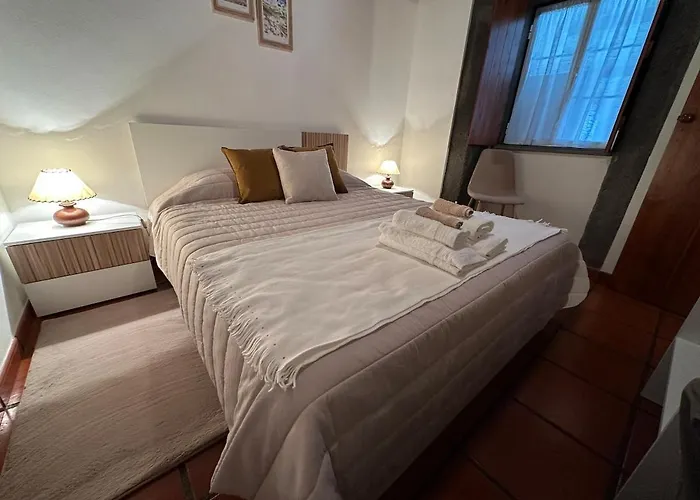 Retiro Dos * Biscoitos (Terceira)